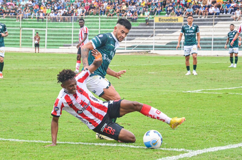 Orense vs Tecnico - Áp sát top 4