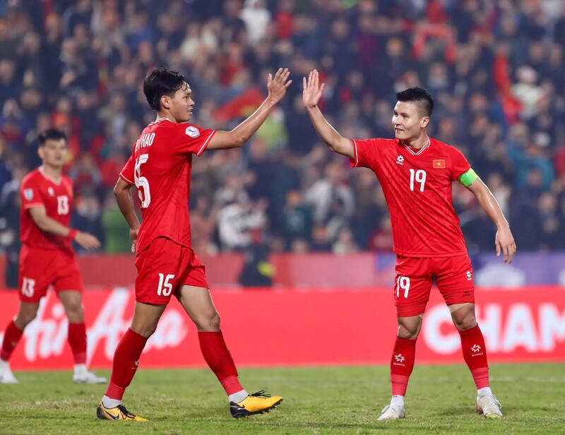 Việt Nam vs Singapore - Đẳng cấp nhà vô địch