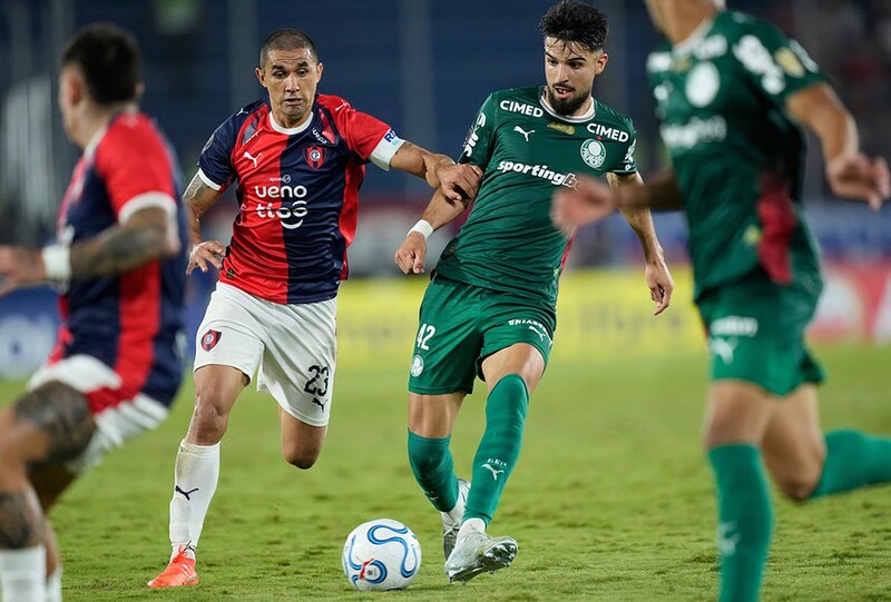 Palmeiras vs Porteno - Tạm chiếm ưu thế
